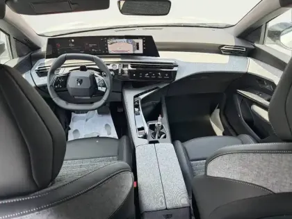Photo 7 Peugeot 3008  Hybrid 145 e-DCS6