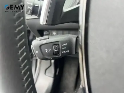 Photo 13 Peugeot 2008  Hybrid 145 e-DCS6