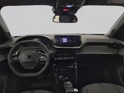 Photo 7 Peugeot 2008  Hybrid 145 e-DCS6