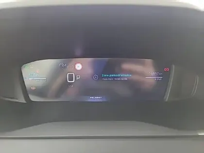 Photo 9 Peugeot 2008  Hybrid 145 e-DCS6