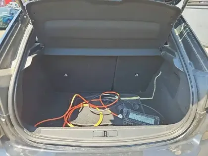 Photo 5 Peugeot 208  Electrique 50 kWh 136ch