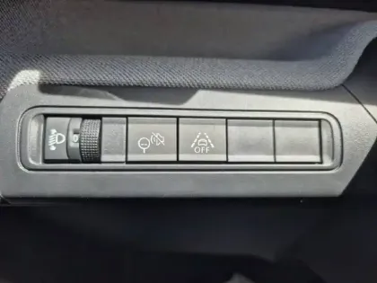 Photo 18 Citroën C3 Aircross  Hybride 145 ch Aut
