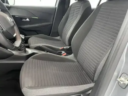 Photo 13 Peugeot 208  PureTech 100 S&S BVM6