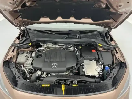Photo 42 Mercedes GLA  200 d 8G-DCT