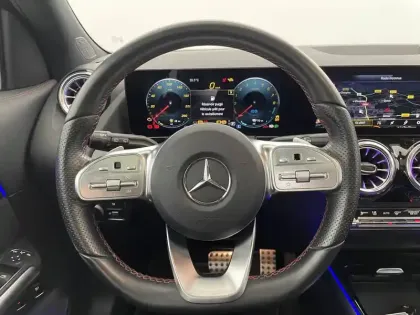 Photo 45 Mercedes GLA  250 e 8G-DCT