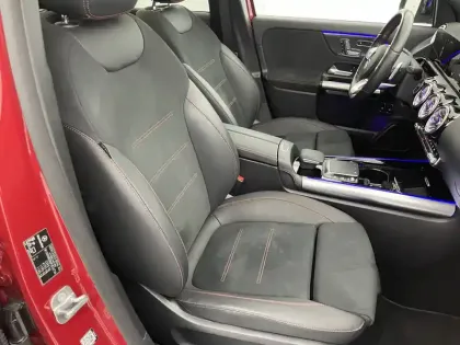 Photo 53 Mercedes GLA  250 e 8G-DCT