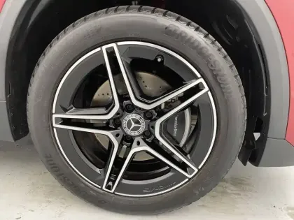 Photo 40 Mercedes GLA  250 e 8G-DCT