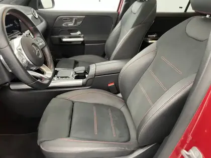 Photo 37 Mercedes GLA  250 e 8G-DCT