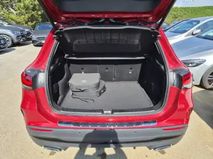 Photo 7 Mercedes GLA  250 e 8G-DCT
