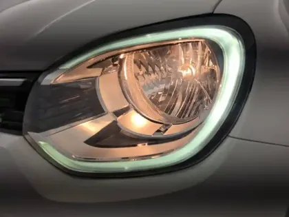 Photo 52 Renault Twingo  III E-Tech