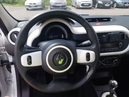 Photo 11 Renault Twingo  III E-Tech