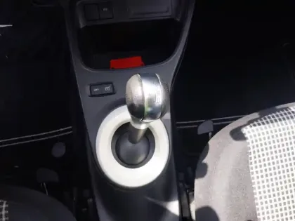 Photo 10 Renault Twingo  III E-Tech