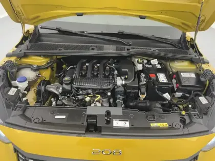 Photo 20 Peugeot 208  PureTech 75 S&S BVM5