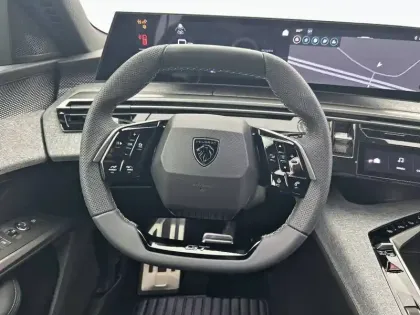 Photo 8 Peugeot 5008  Hybrid 145 ch e-DCS6