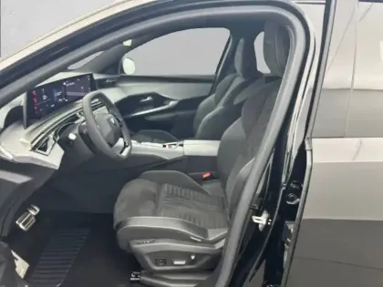 Photo 10 Peugeot 5008  Hybrid 145 ch e-DCS6