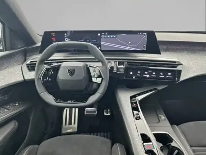 Photo 7 Peugeot 5008  Hybrid 145 ch e-DCS6