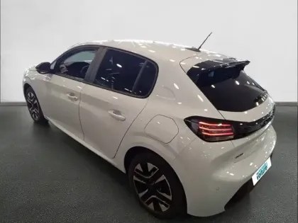 Photo 5 Peugeot 208  Hybrid 110 ch e-DCS6