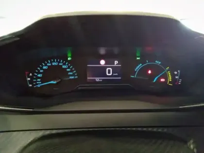 Photo 19 Peugeot 208  Hybrid 110 ch e-DCS6