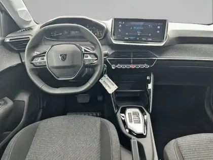 Photo 27 Peugeot 208  Hybrid 110 ch e-DCS6