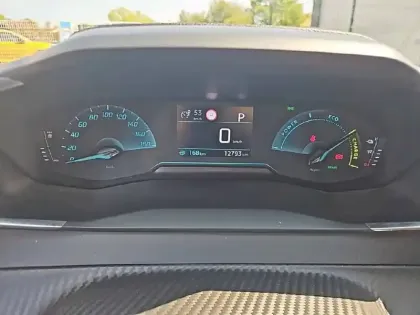 Photo 9 Peugeot 208  Electrique 50 kWh 136ch