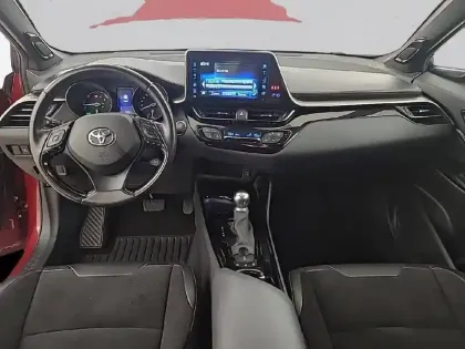 Photo 18 Toyota C-HR  Pro Hybride 122h