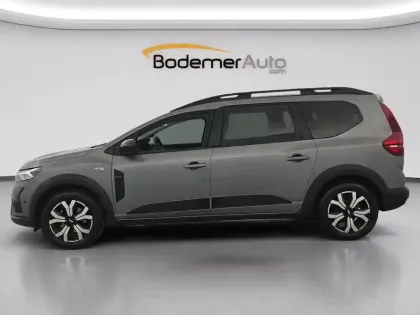 Photo 48 Dacia Jogger  Hybrid 140 7 places