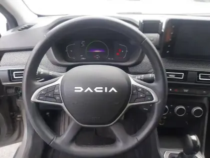 Photo 10 Dacia Jogger  Hybrid 140 7 places