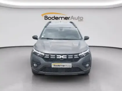 Photo 7 Dacia Jogger  Hybrid 140 7 places