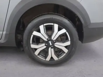 Photo 155 Dacia Jogger  Hybrid 140 7 places