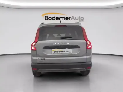 Photo 210 Dacia Jogger  Hybrid 140 7 places