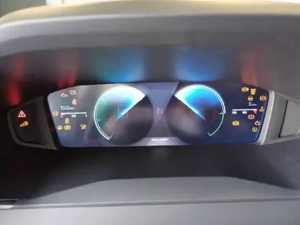 Photo 9 Peugeot 208  Hybrid 110 ch e-DCS6