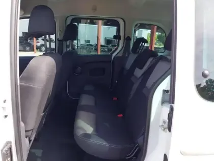 Photo 14 Renault Kangoo  Blue dCi 95