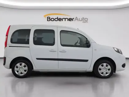 Photo 356 Renault Kangoo  Blue dCi 95