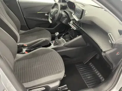 Photo 25 Peugeot 208  PureTech 100 S&S BVM6