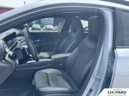 Photo 10 Mercedes Classe A  200 d