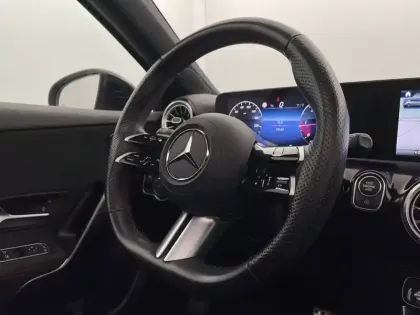Photo 56 Mercedes Classe A  200 d