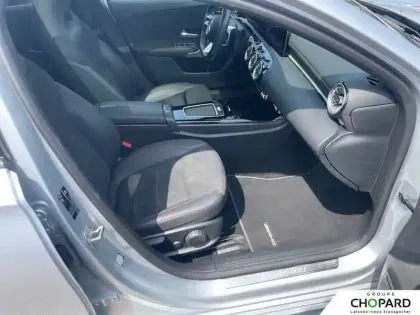 Photo 12 Mercedes Classe A  200 d