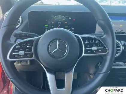 Photo 15 Mercedes GLA  250 e 8G-DCT