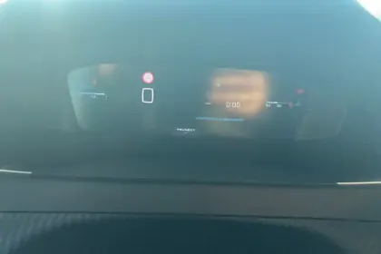 Photo 14 Peugeot 208  PureTech 100 S&S BVM6