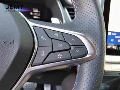 Photo 21 Renault Captur  mild hybrid 160 EDC