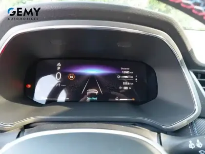 Photo 19 Renault Captur  mild hybrid 160 EDC