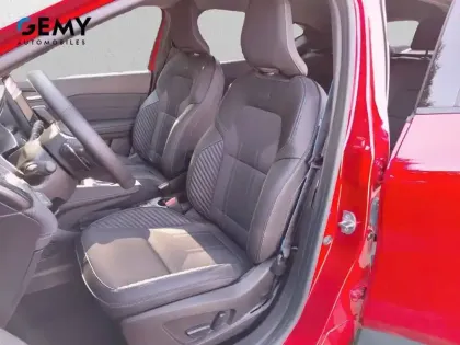 Photo 8 Renault Captur  mild hybrid 160 EDC