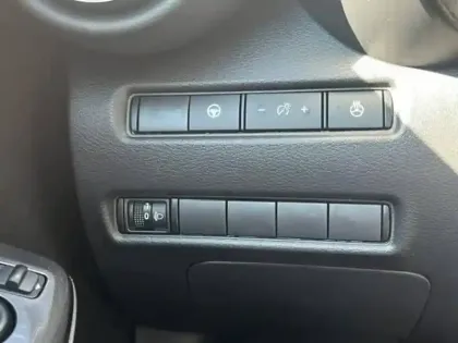 Photo 16 Nissan Juke  HYBRID 143