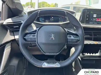 Photo 16 Peugeot 208  Electrique 50 kWh 136ch
