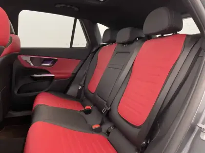 Photo 45 Mercedes GLC  300 de 9G-Tronic 4Matic