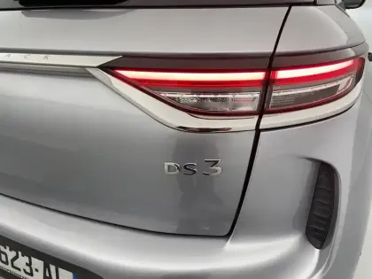 Photo 23 DS DS 3  Crossback PureTech 130 S&S EAT8