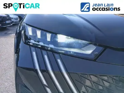 Photo 15 Peugeot 5008  Hybrid 136 e-DCS6