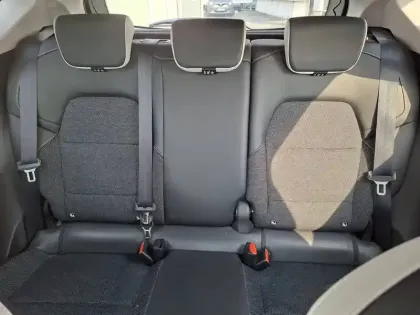 Photo 30 Renault Captur  E-Tech hybride 145