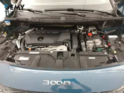 Photo 39 Peugeot 3008  Hybrid 225 e-EAT8