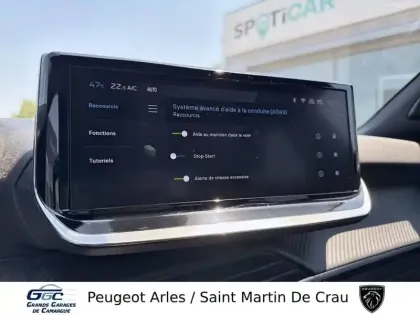 Photo 20 Peugeot 2008  PureTech 100 S&S BVM6